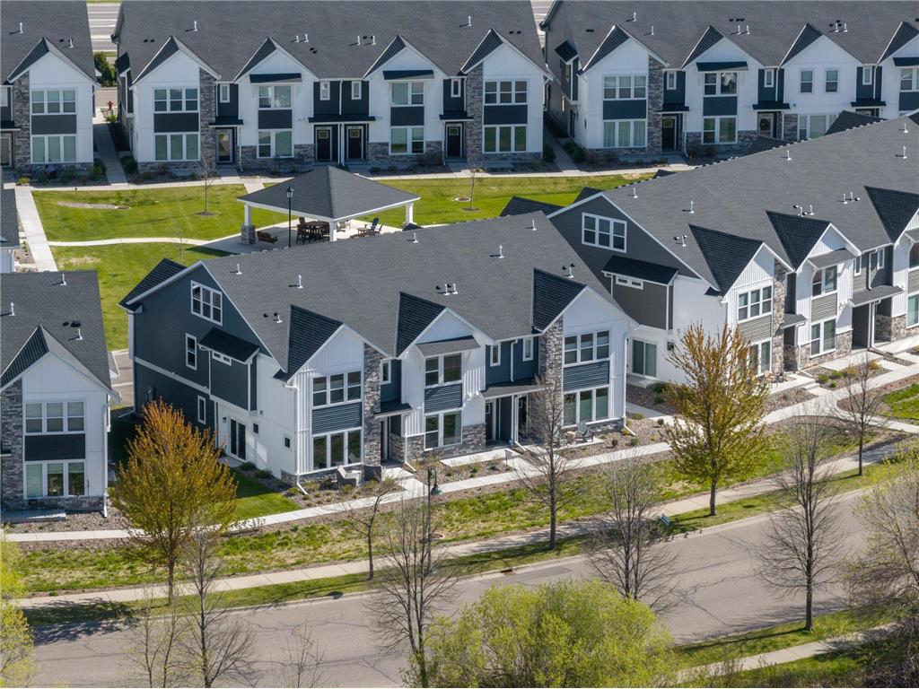 2422 N Blossom Circle Orono MN 55356 7007192 image1