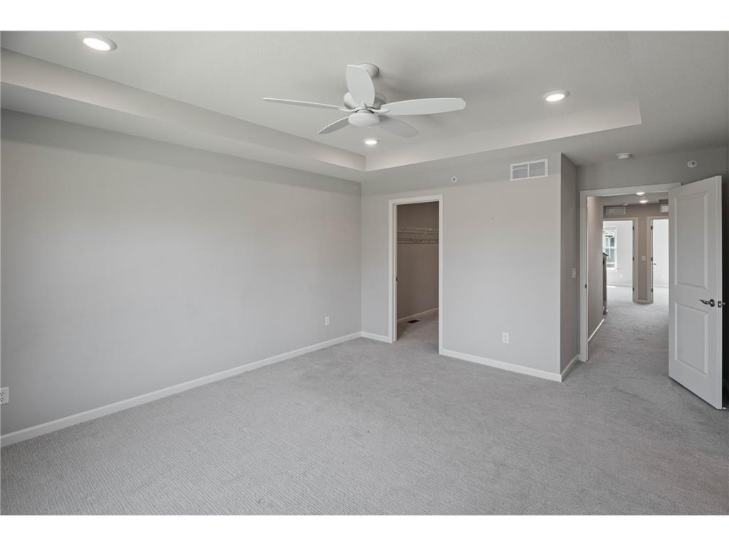 2422 N Blossom Circle Orono MN 55356 7007192 image25