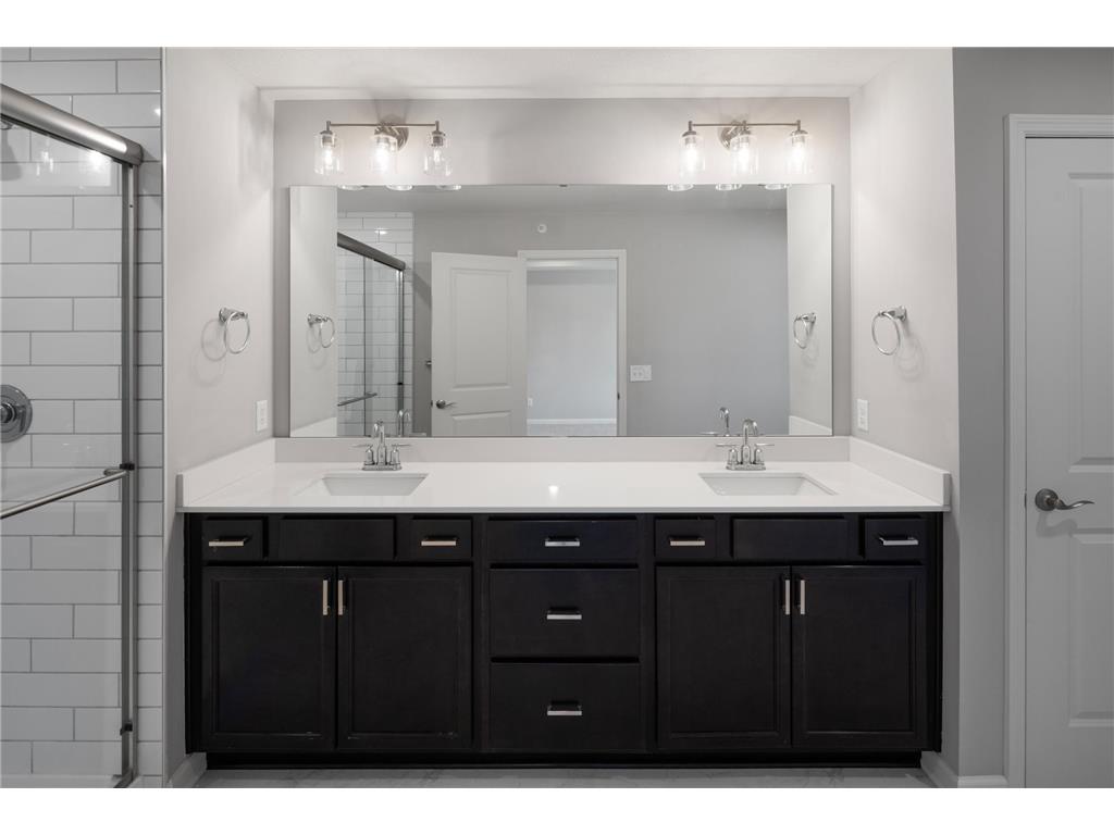 2422 N Blossom Circle Orono MN 55356 7007192 image28