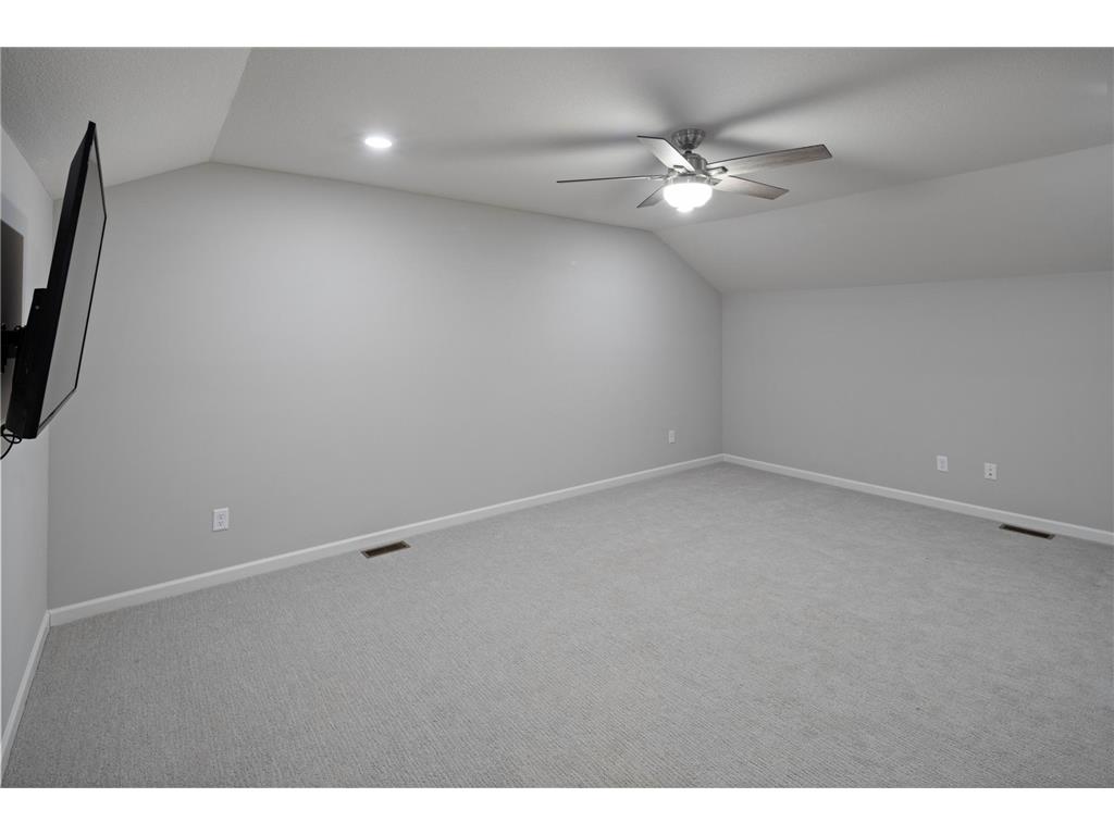 2422 N Blossom Circle Orono MN 55356 7007192 image31