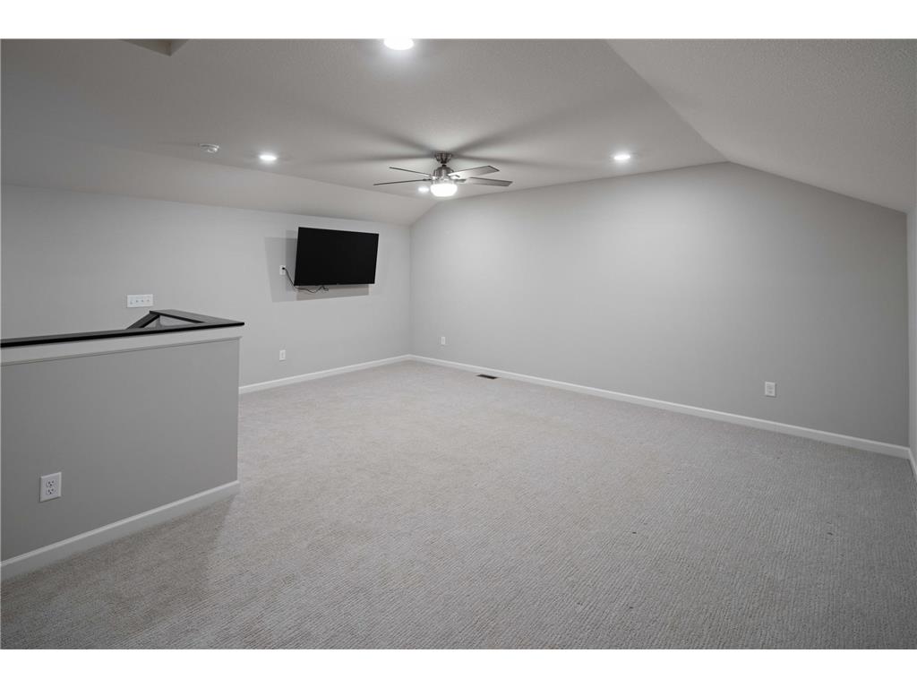 2422 N Blossom Circle Orono MN 55356 7007192 image35