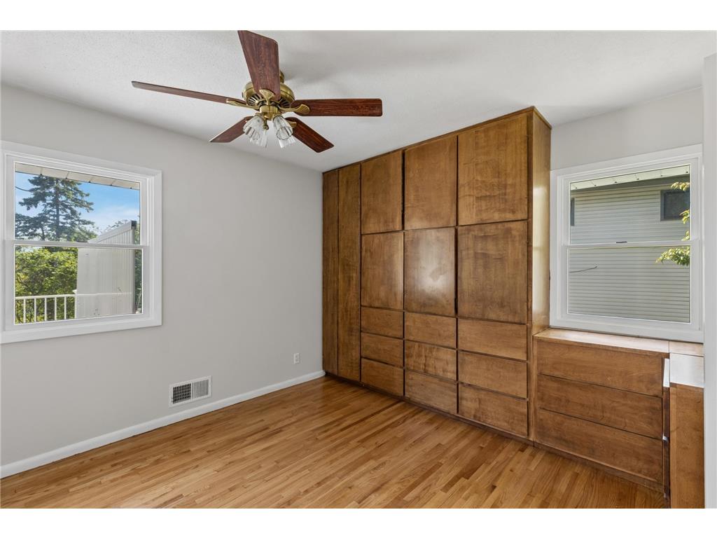 2422 Oak Street White Bear Lake MN 55110 7081509 image17