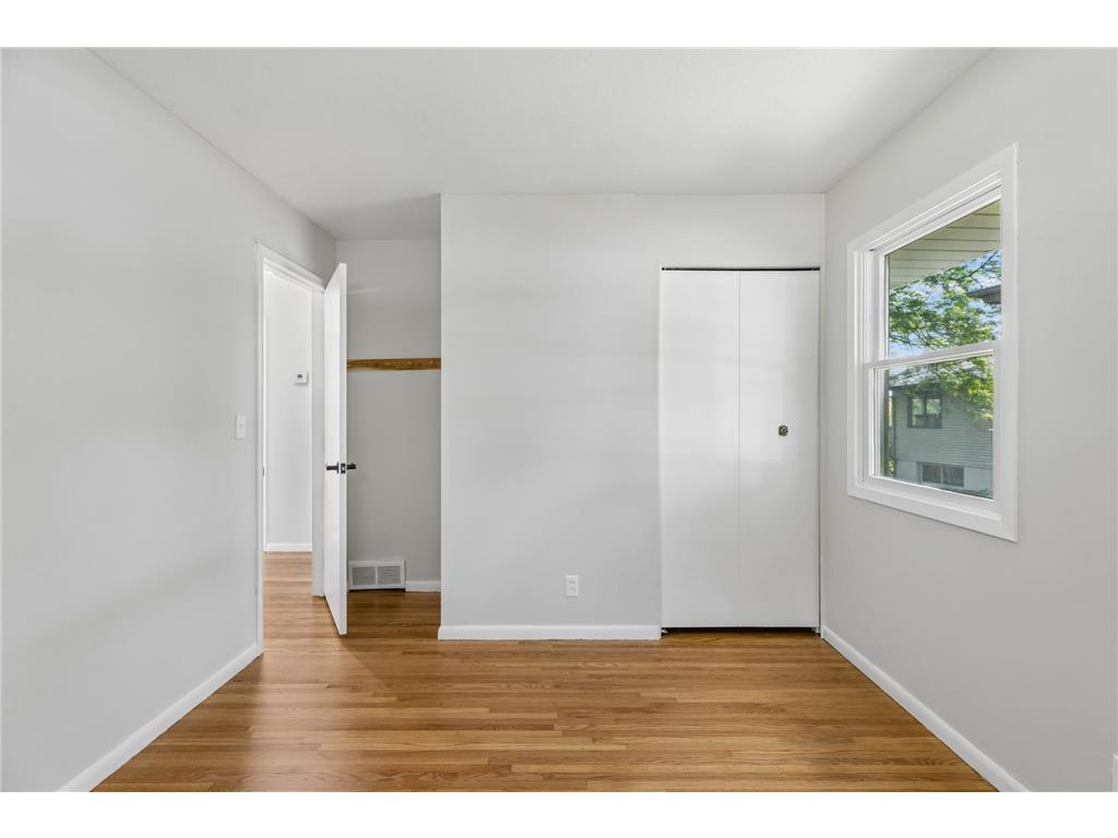 2422 Oak Street White Bear Lake MN 55110 7081509 image23