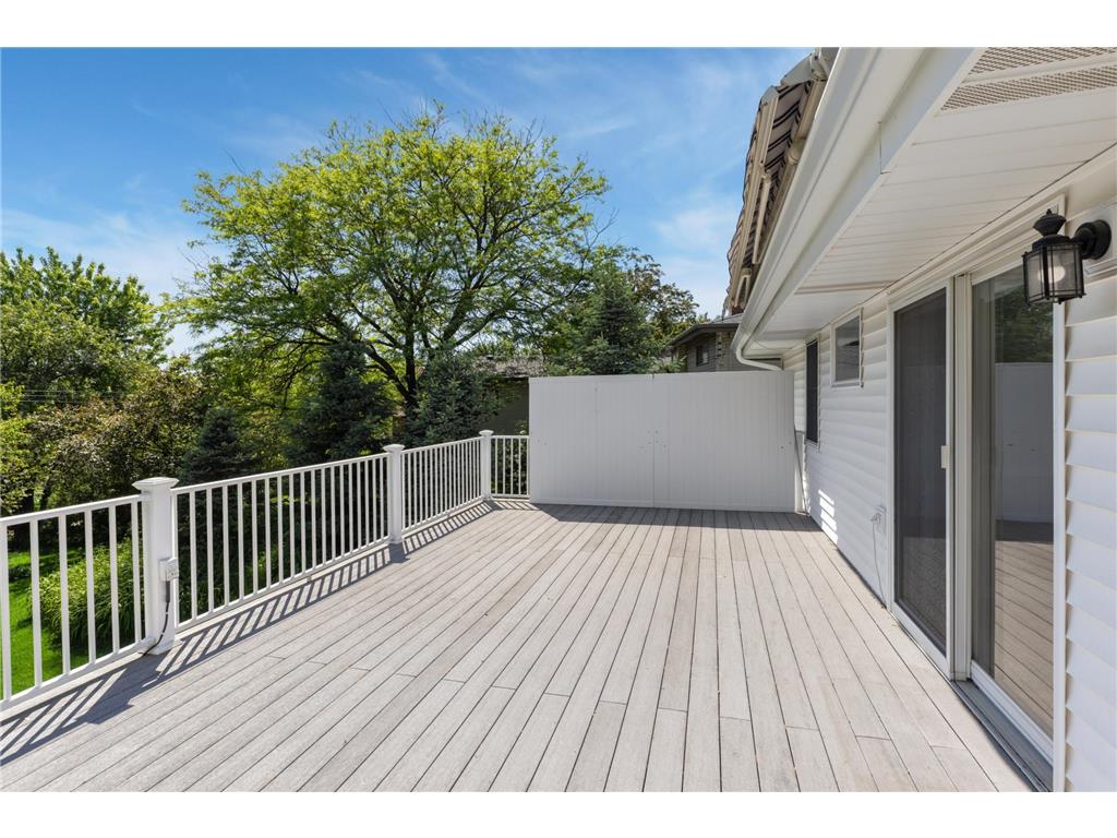 2422 Oak Street White Bear Lake MN 55110 7081509 image28
