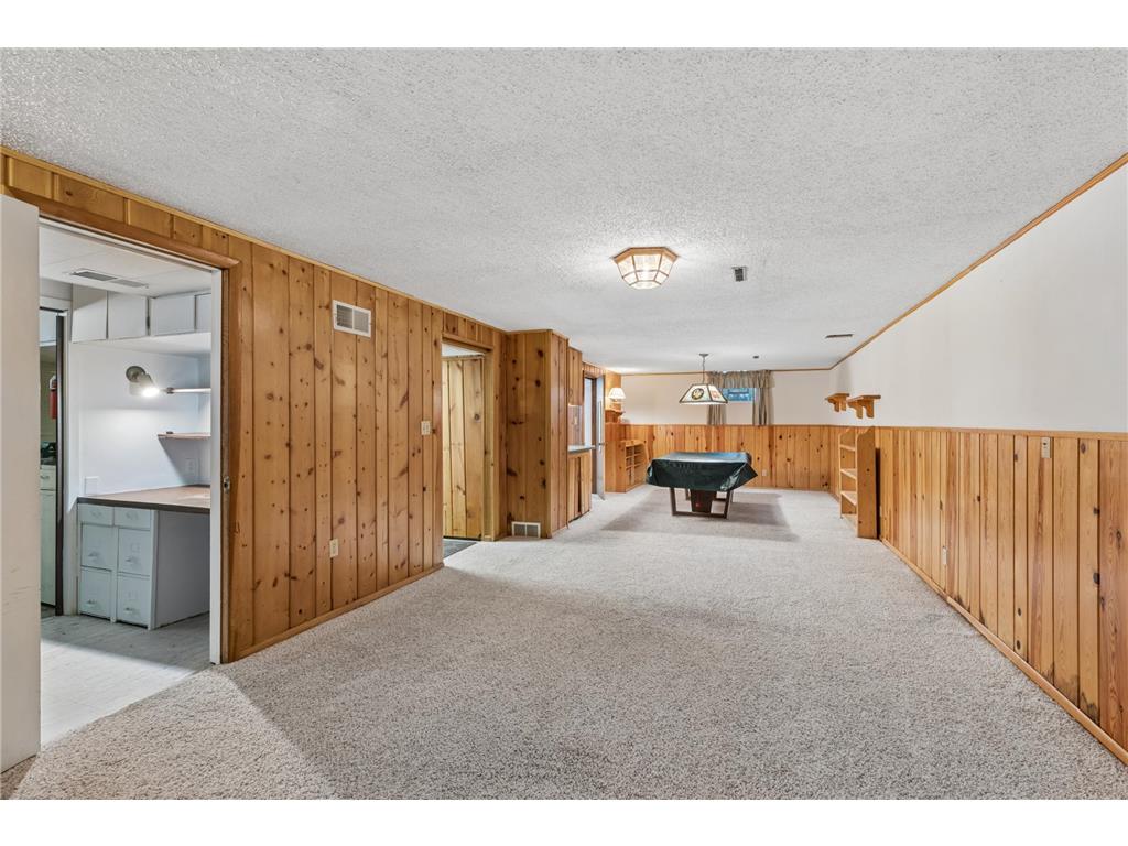 2422 Oak Street White Bear Lake MN 55110 7081509 image32