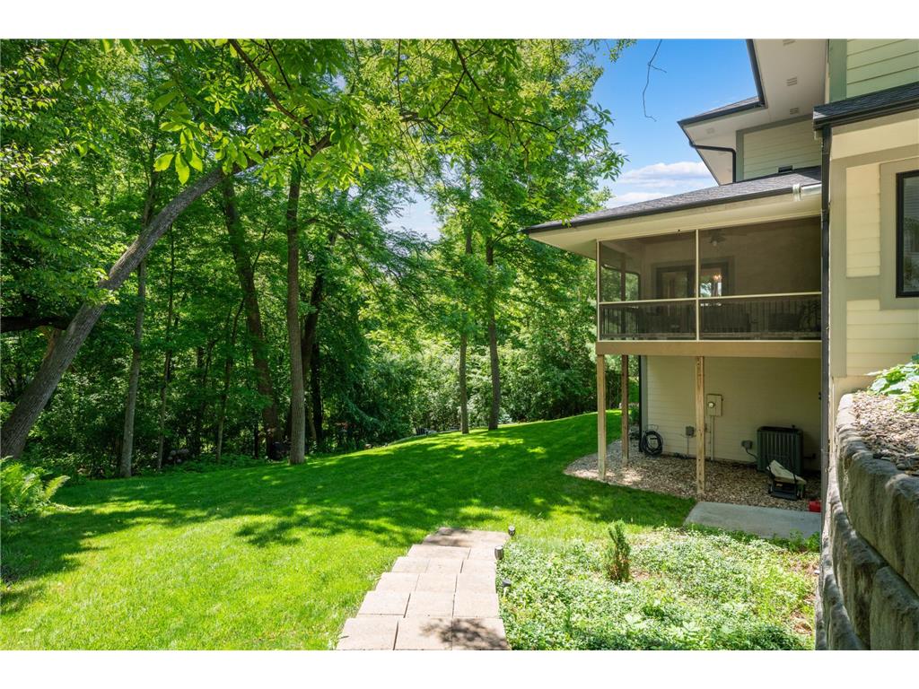2422 Salem Heights Lane SW Rochester MN 55902 7074930 image26