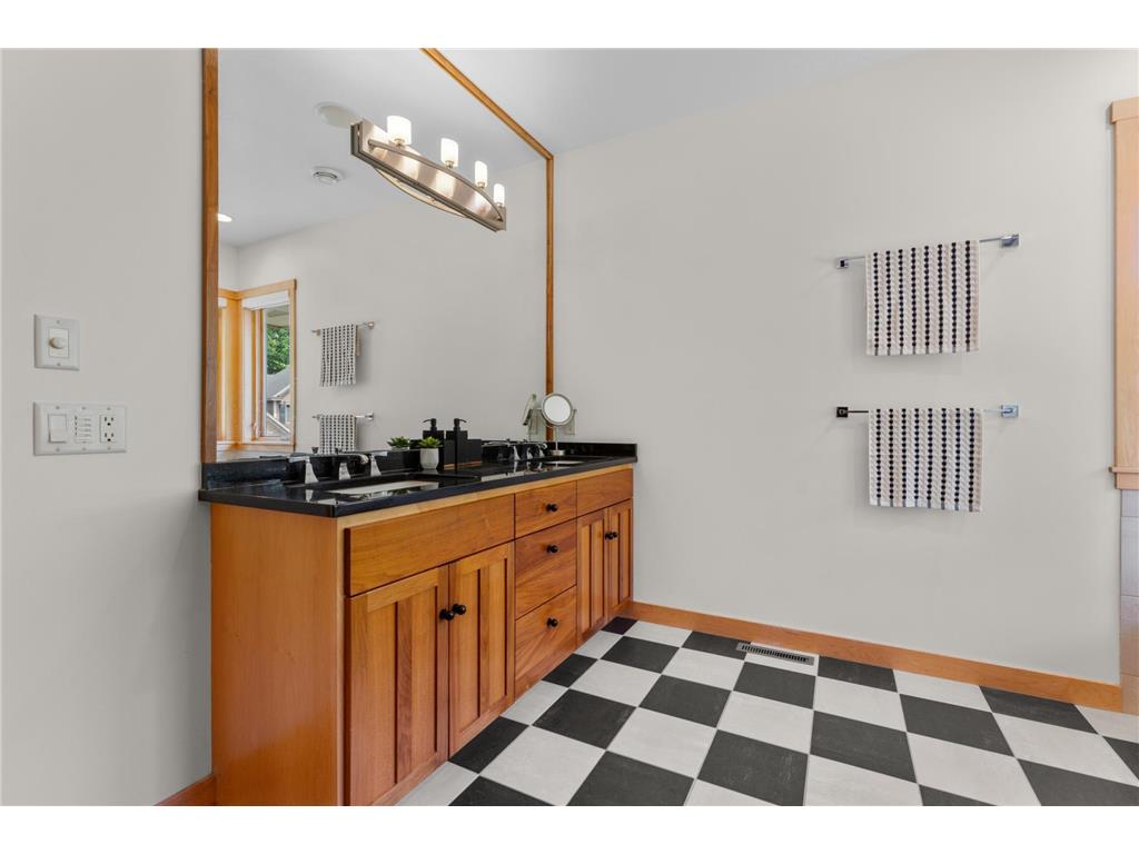 2422 Salem Heights Lane SW Rochester MN 55902 7074930 image33