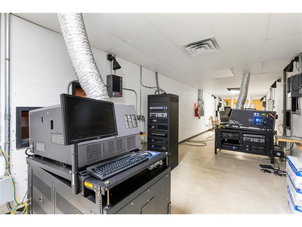 24226X 1st Avenue Siren WI 54872 6337151 image16