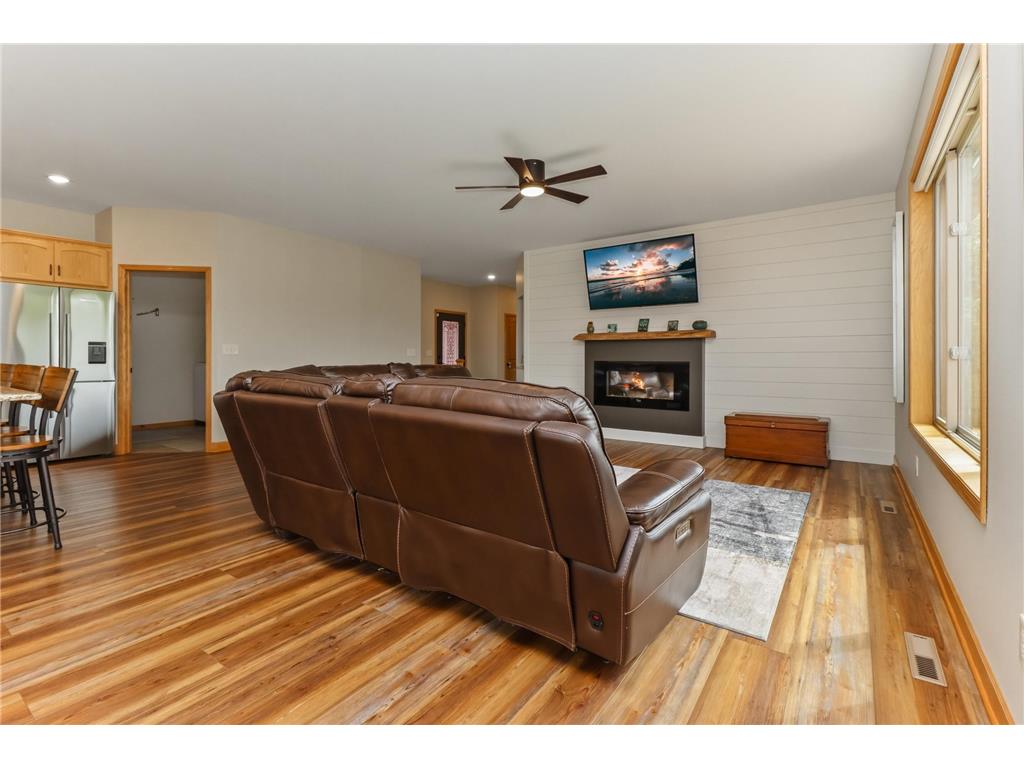 2423 Jewel Street Saint Augusta MN 56301 7093169 image11