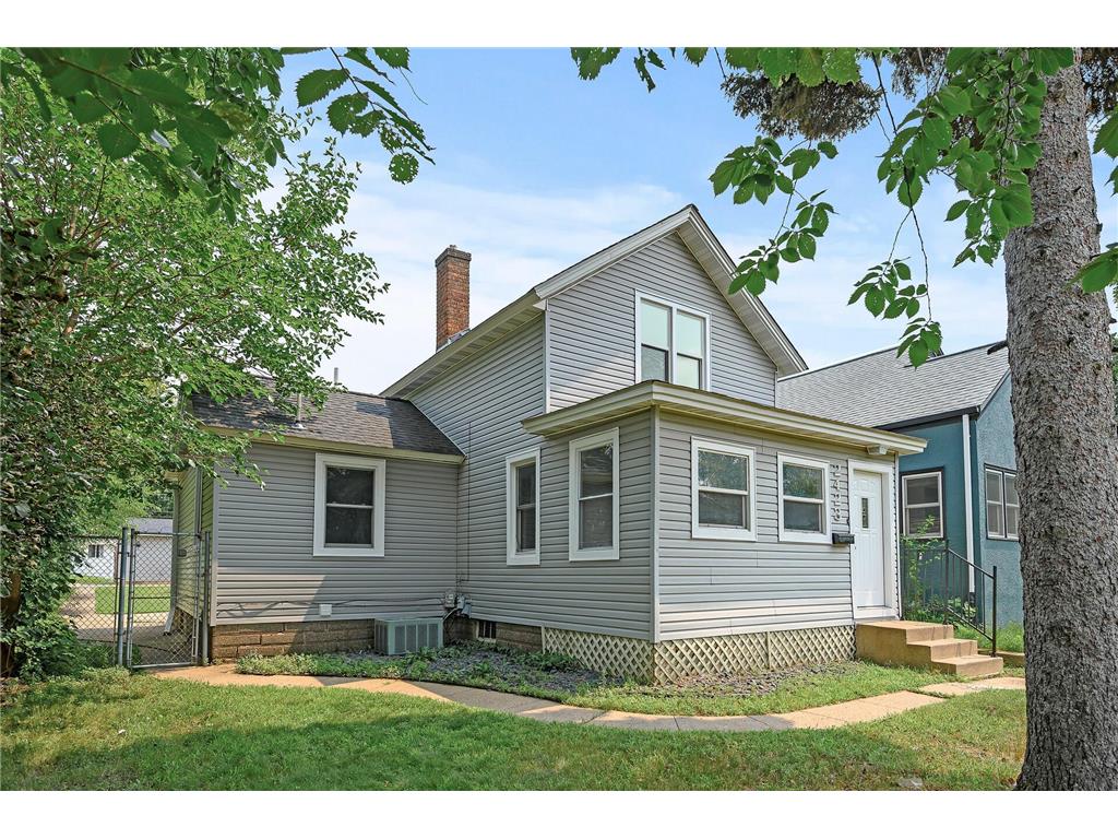 2423 Quincy Street NE Minneapolis MN 55418 6565462 image1