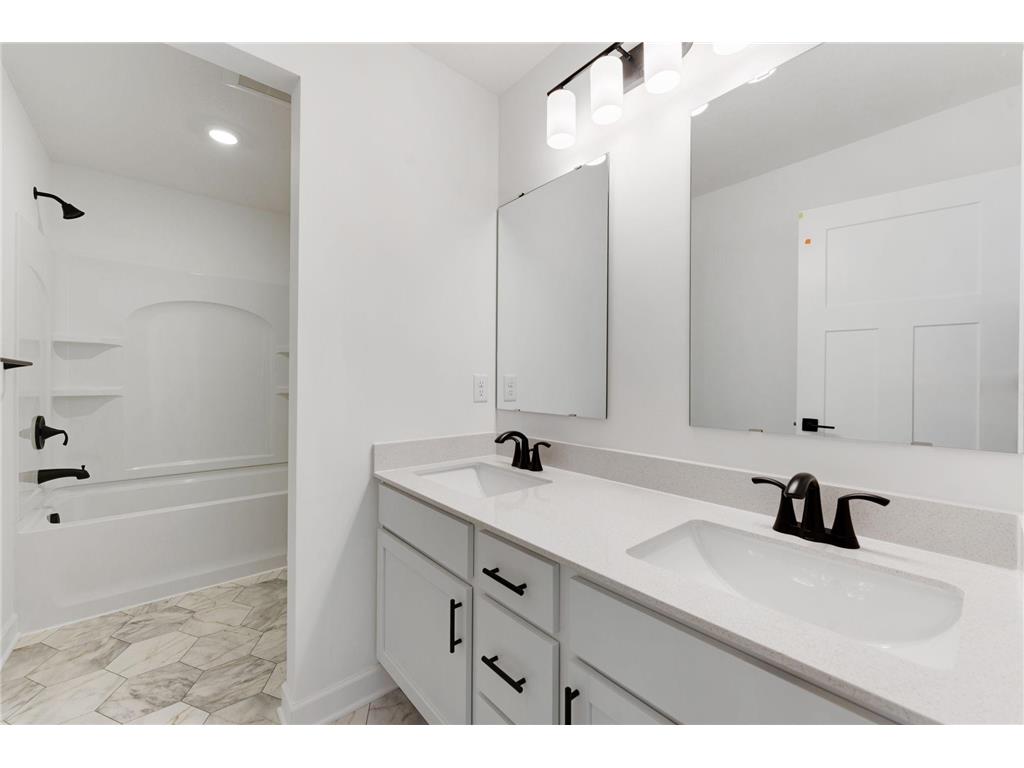 2423 Tyrone Drive Shakopee MN 55379 7038325 image14