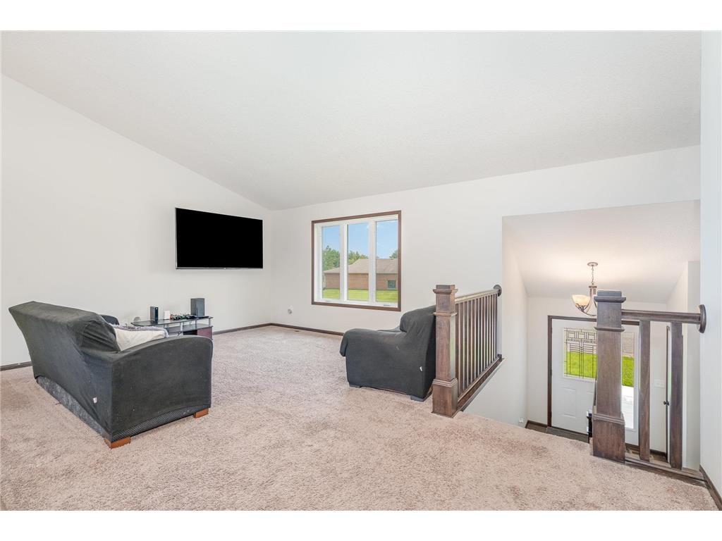 24236 Pierce Path NE East Bethel MN 55005 6802169 image7