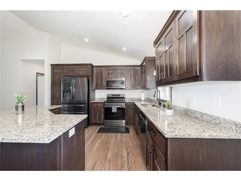 24236 Pierce Path NE East Bethel MN 55005 6802169 image9