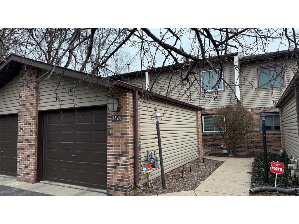2424 Mendelssohn Lane N #7 Golden Valley MN 55427 6639729 image1