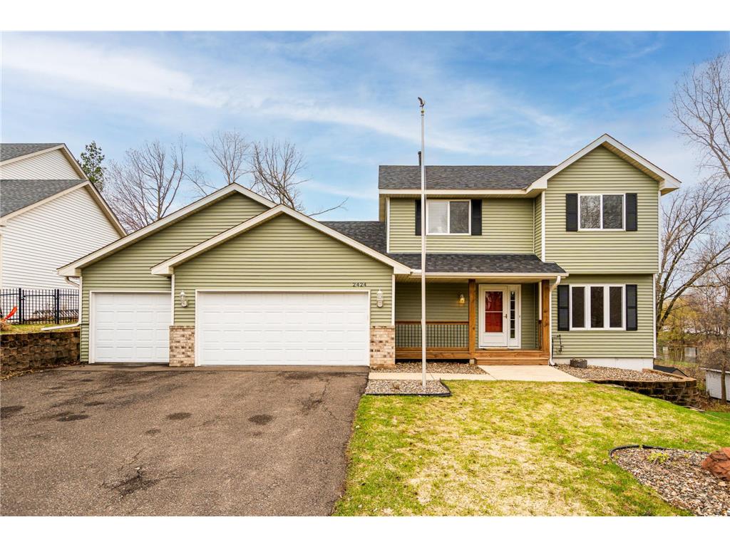 2424 Montana Avenue E Maplewood MN 55119 6347761 image1