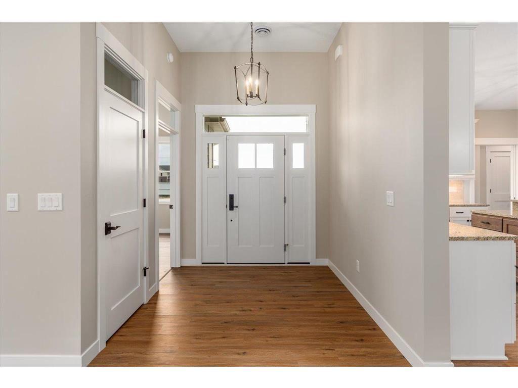 2400 Simply Living Lane Hudson WI 54016 7011000 image15