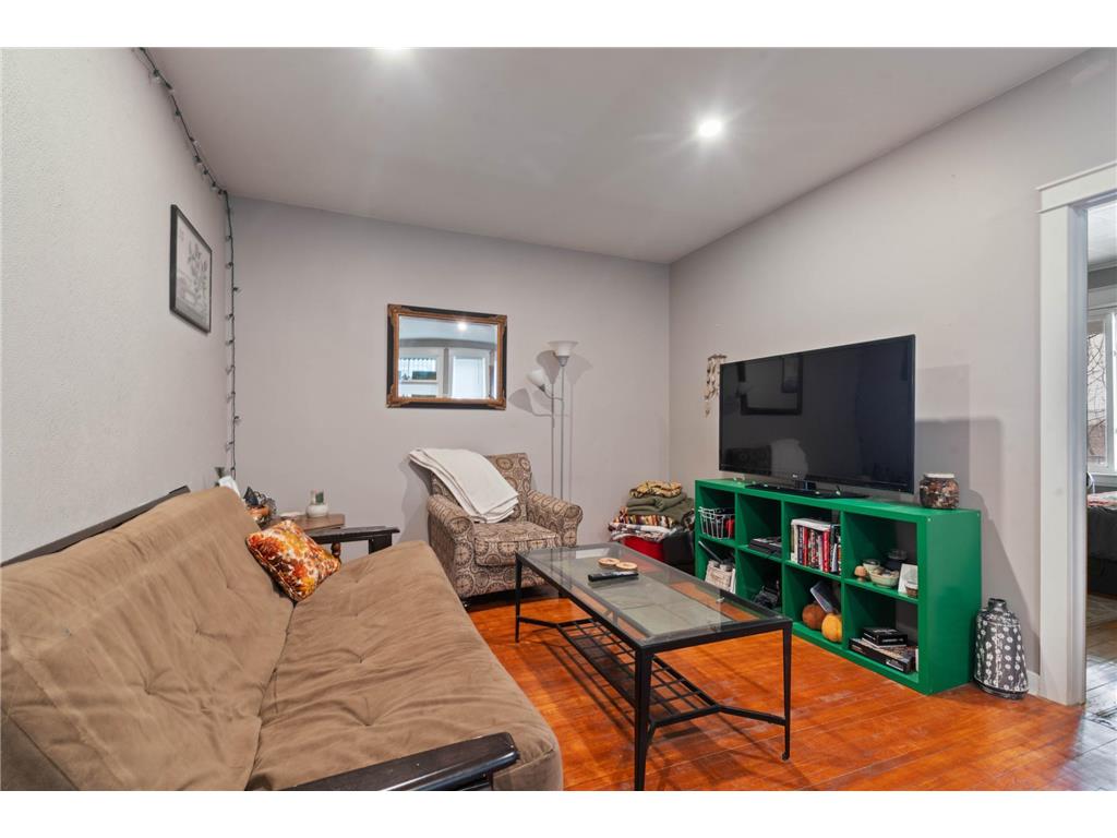 2424 W 2nd Street Duluth MN 55806 7038280 image11