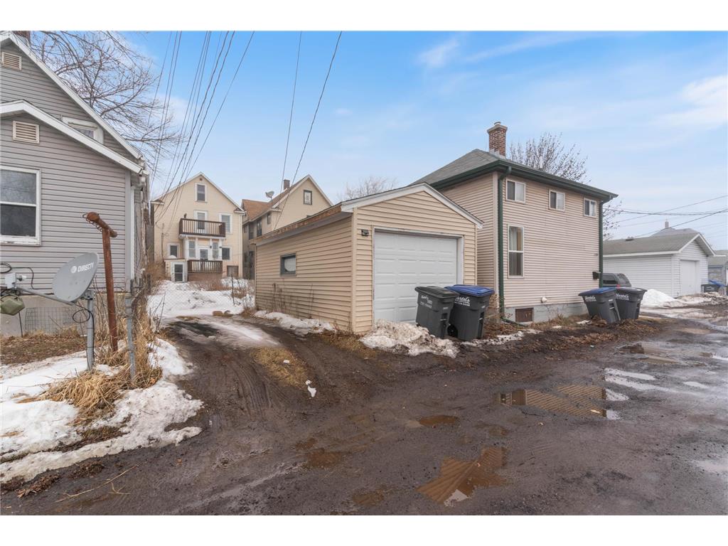 2424 W 2nd Street Duluth MN 55806 7038280 image18
