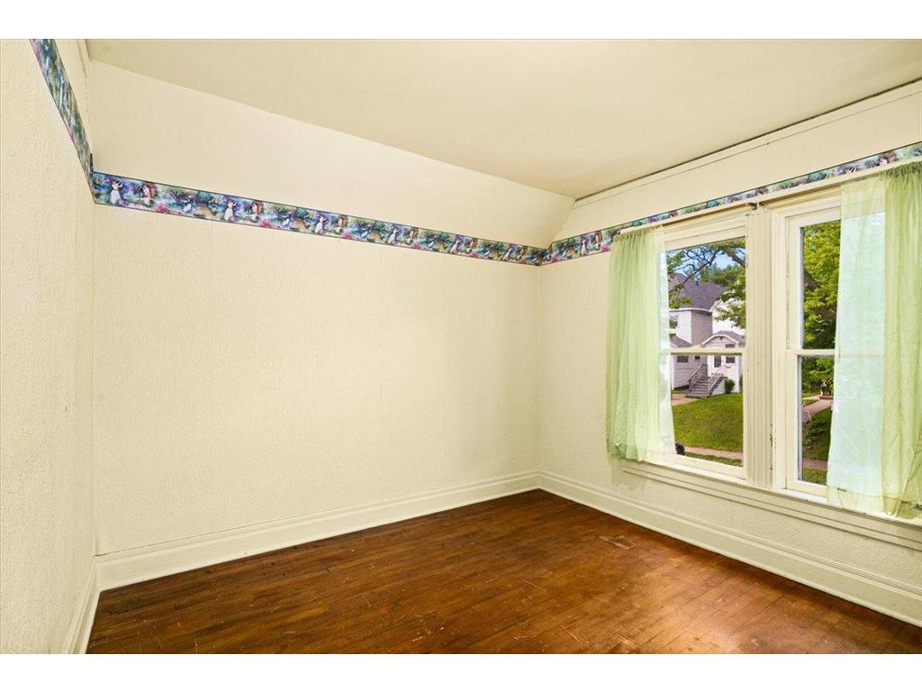 2424 W 7th Street Duluth MN 55806 7095901 image16