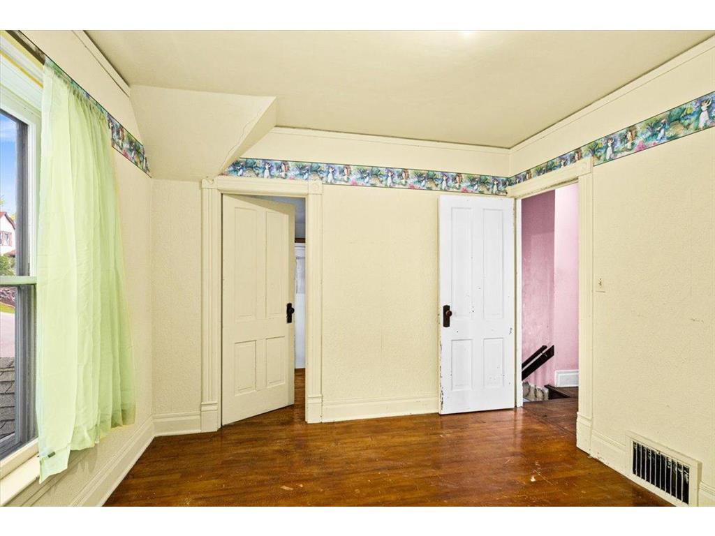 2424 W 7th Street Duluth MN 55806 7095901 image17