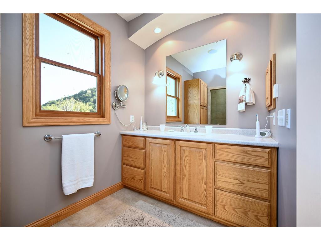 24242 Pfeiffer Hill Road Wilson Twp MN 55987 6797932 image25