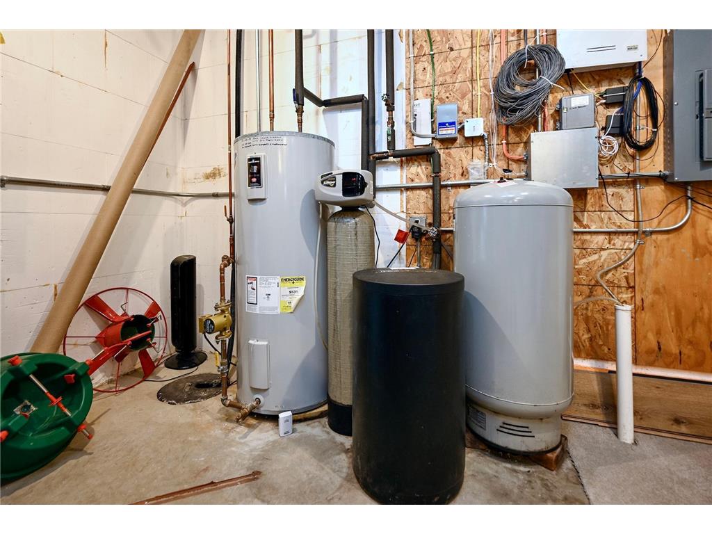 24242 Pfeiffer Hill Road Wilson Twp MN 55987 6797932 image41