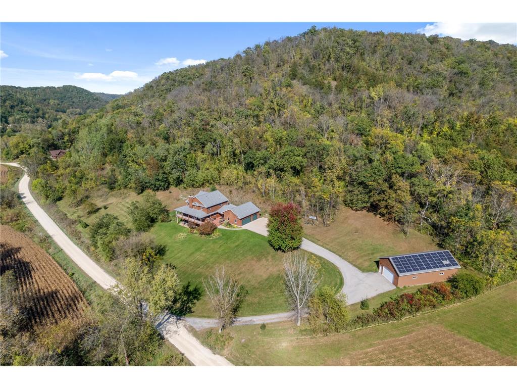 24242 Pfeiffer Hill Road Wilson Twp MN 55987 6797932 image59