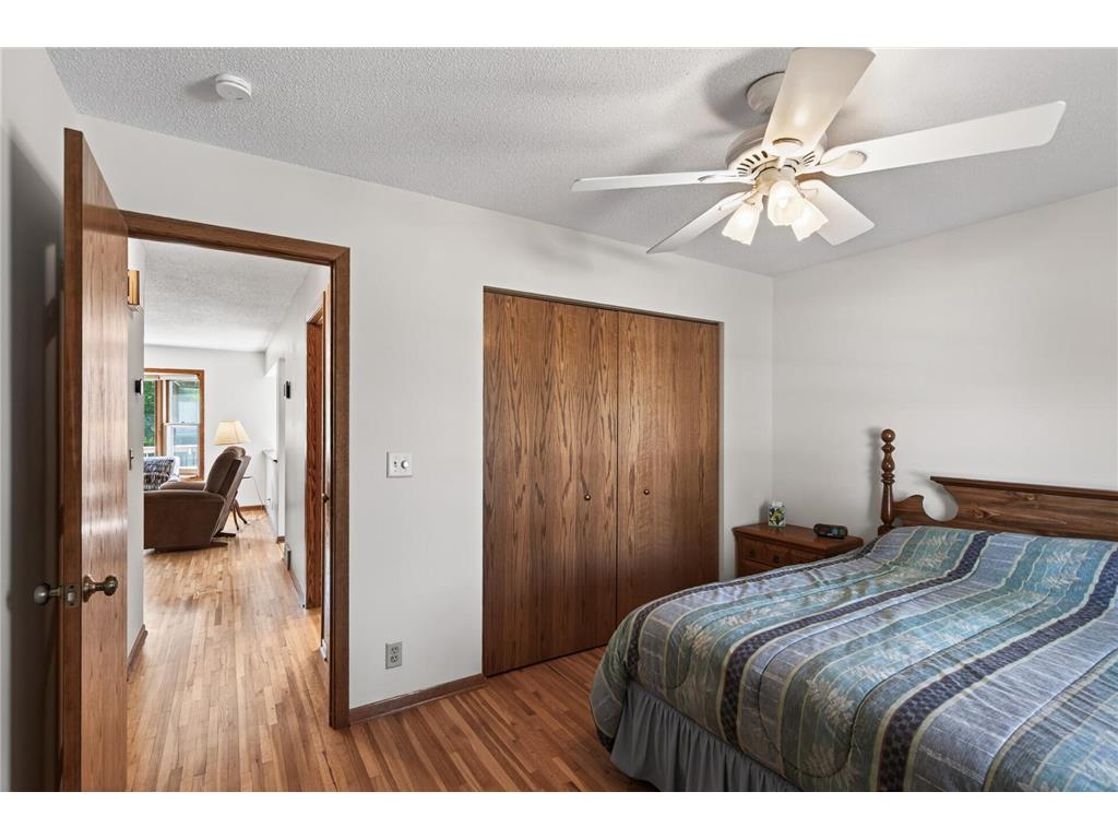 2425 80th Avenue N Brooklyn Park MN 55444 7077928 image13