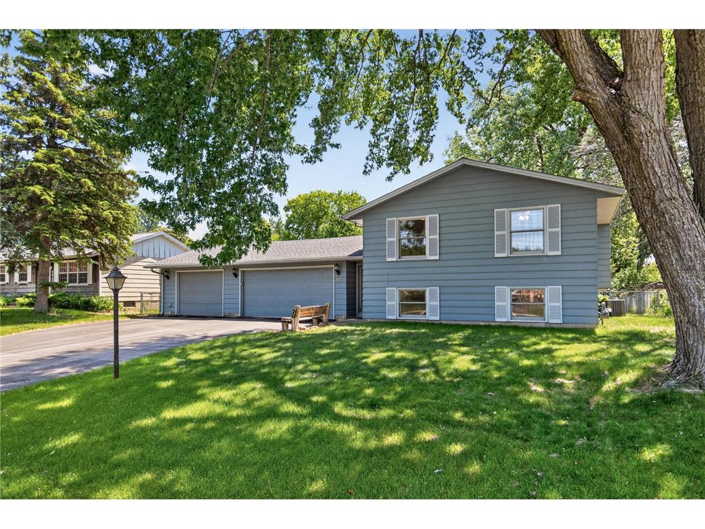 2425 80th Avenue N Brooklyn Park MN 55444 7077928 image3