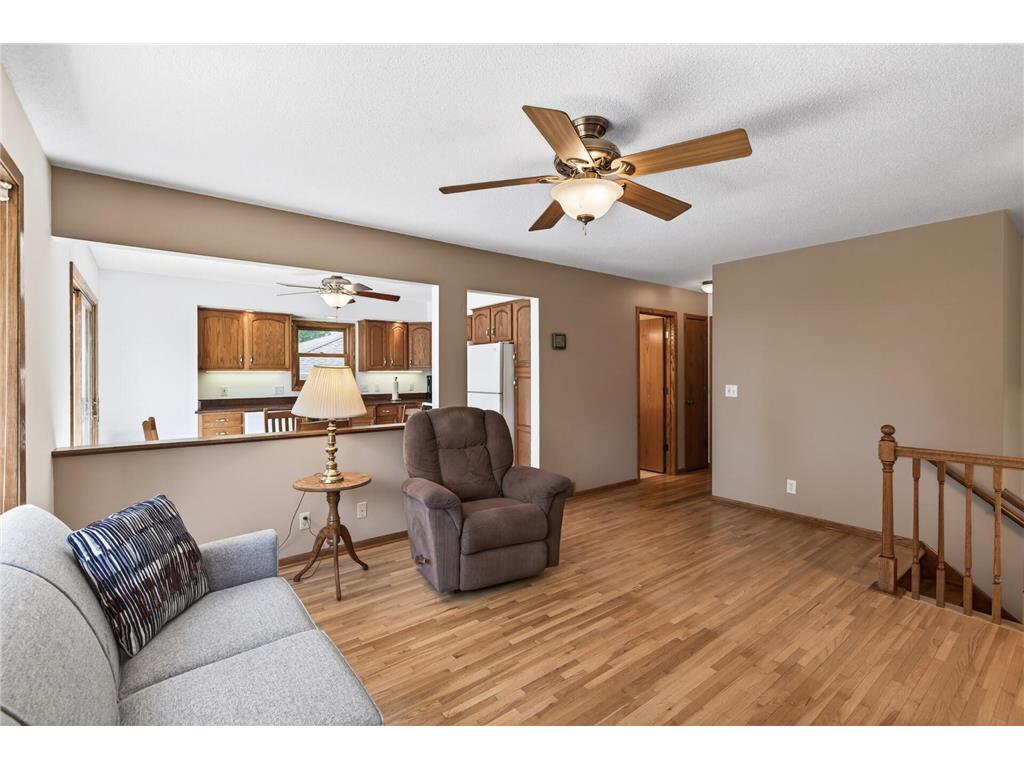 2425 80th Avenue N Brooklyn Park MN 55444 7077928 image7