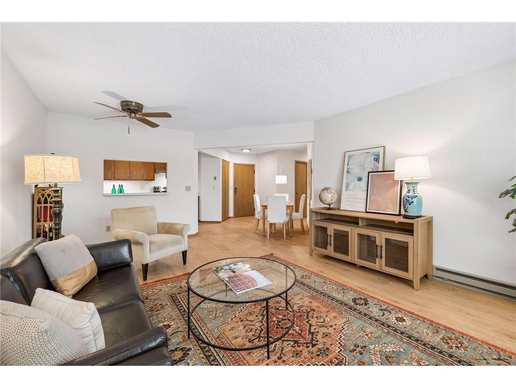2425 E Franklin Avenue #209 Minneapolis MN 55406 7041663 image5