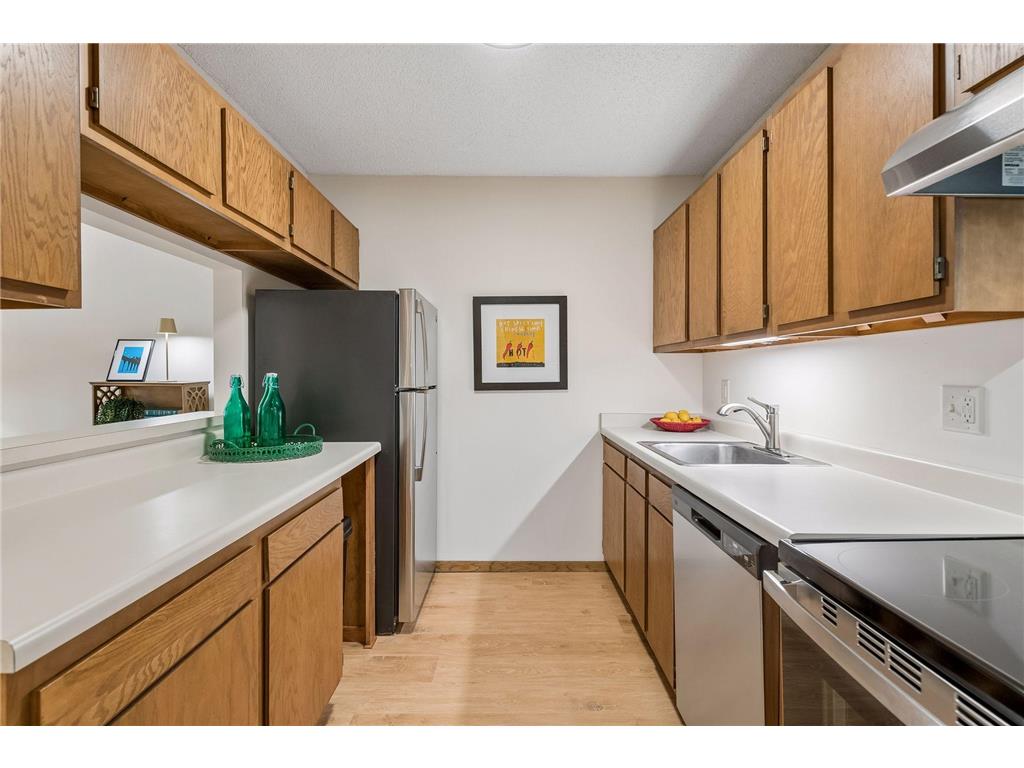 2425 E Franklin Avenue #209 Minneapolis MN 55406 7041663 image9