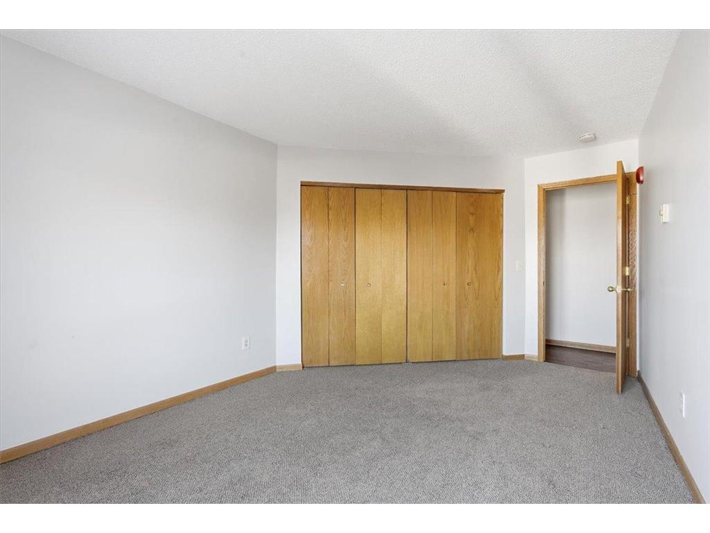 2425 E Franklin Avenue #212 Minneapolis MN 55406 7014585 image17