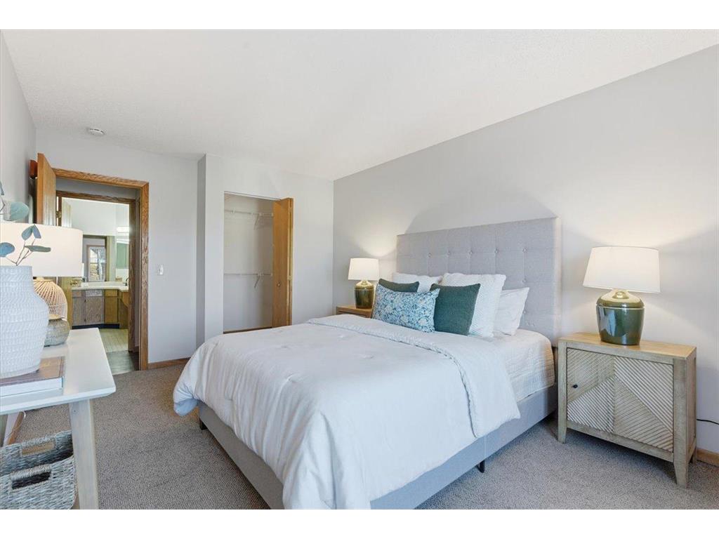 2425 E Franklin Avenue #212 Minneapolis MN 55406 7099592 image14