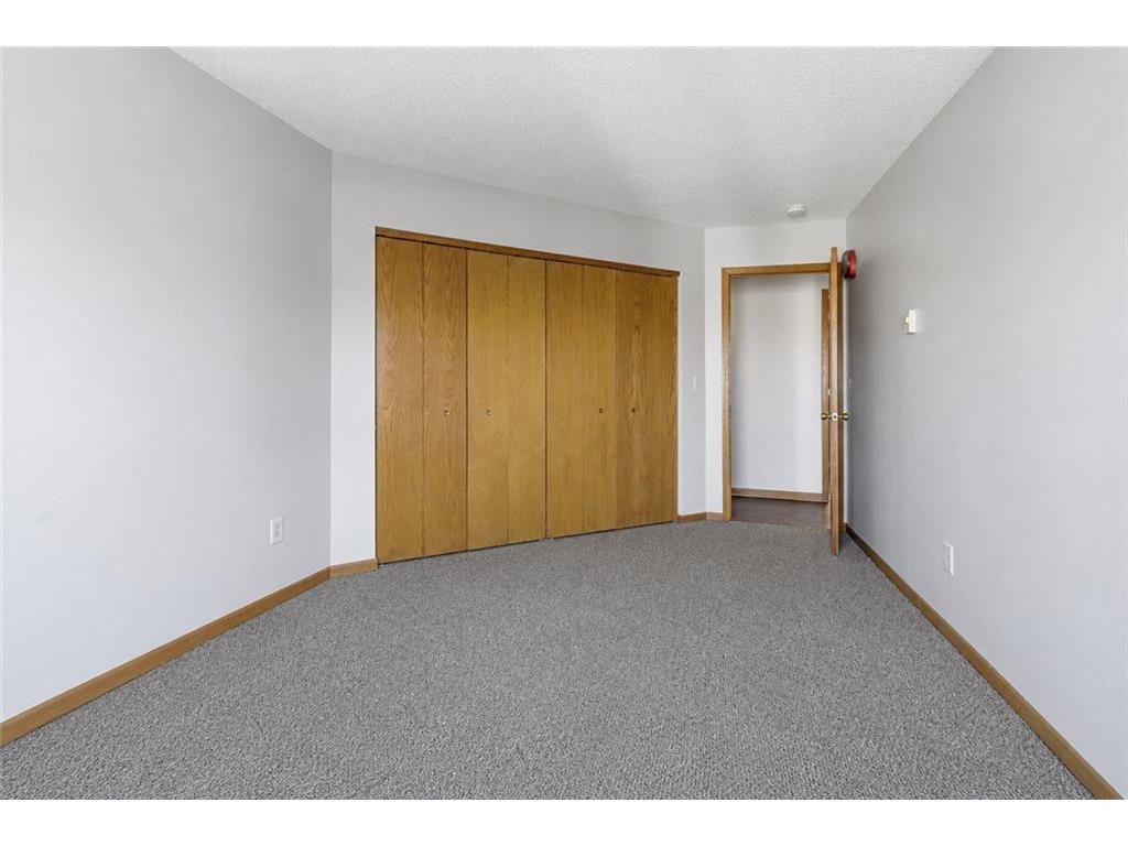 2425 E Franklin Avenue #212 Minneapolis MN 55406 7099592 image15
