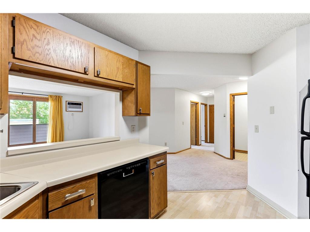 2425 E Franklin Avenue #303 Minneapolis MN 55406 7111692 image11