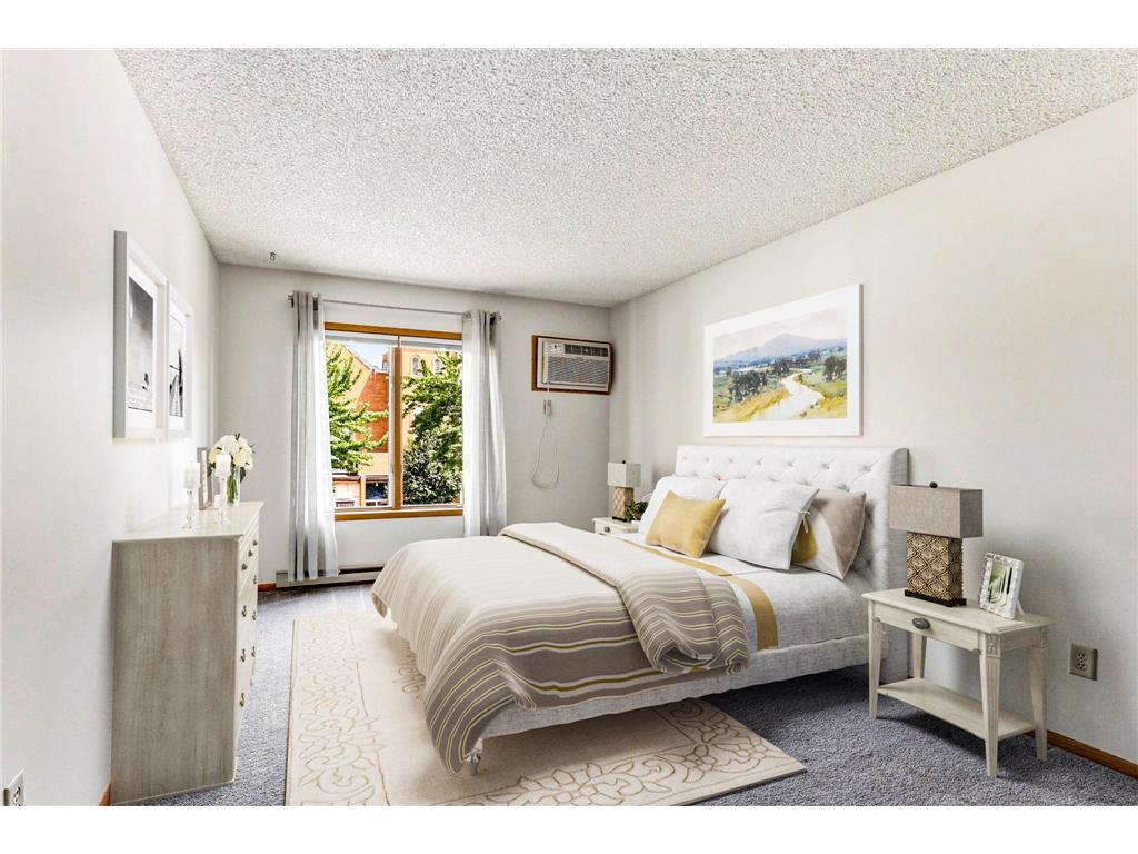 2425 E Franklin Avenue #303 Minneapolis MN 55406 7111692 image12