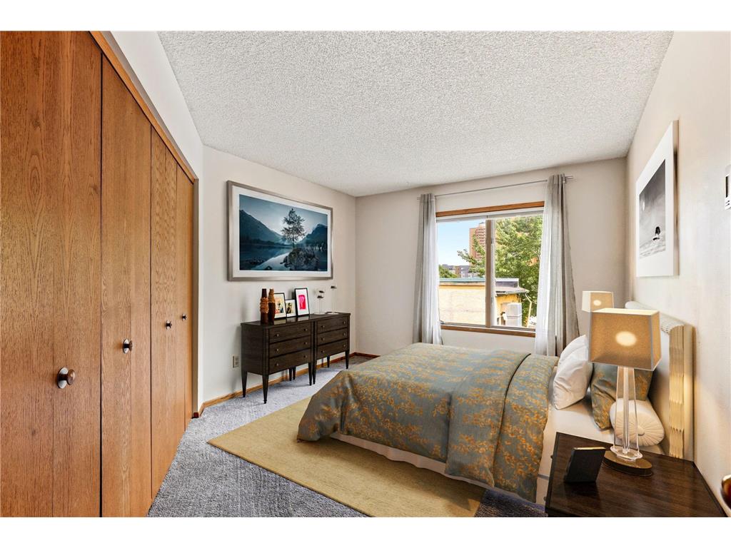 2425 E Franklin Avenue #303 Minneapolis MN 55406 7111692 image16