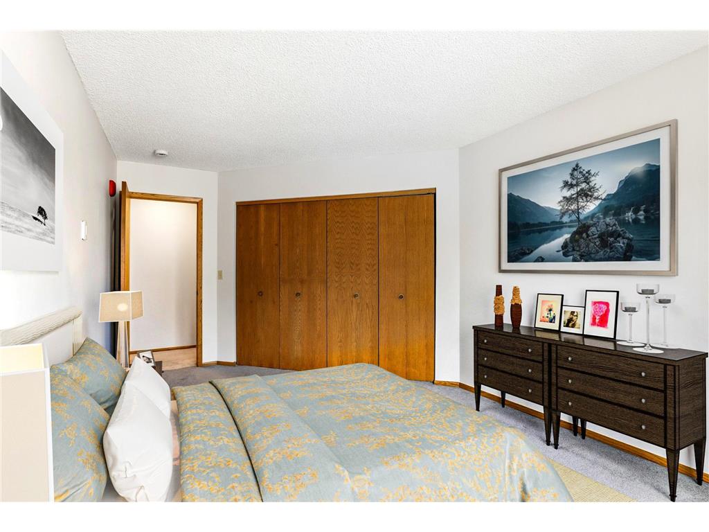 2425 E Franklin Avenue #303 Minneapolis MN 55406 7111692 image17