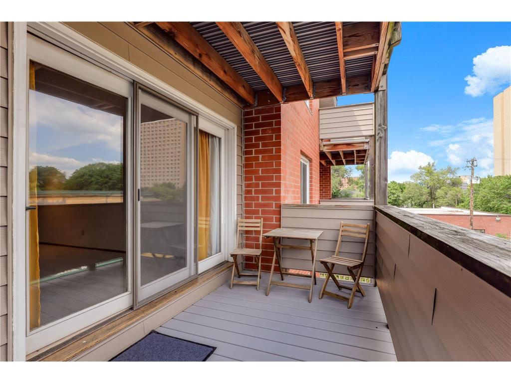 2425 E Franklin Avenue #303 Minneapolis MN 55406 7111692 image3