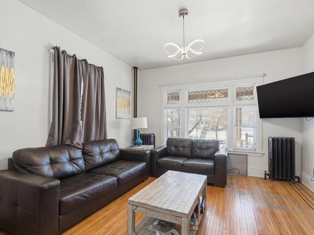 2425 Lyndale Avenue S Minneapolis MN 55405 7007502 image23