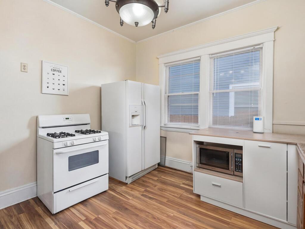 2425 Lyndale Avenue S Minneapolis MN 55405 7007502 image27