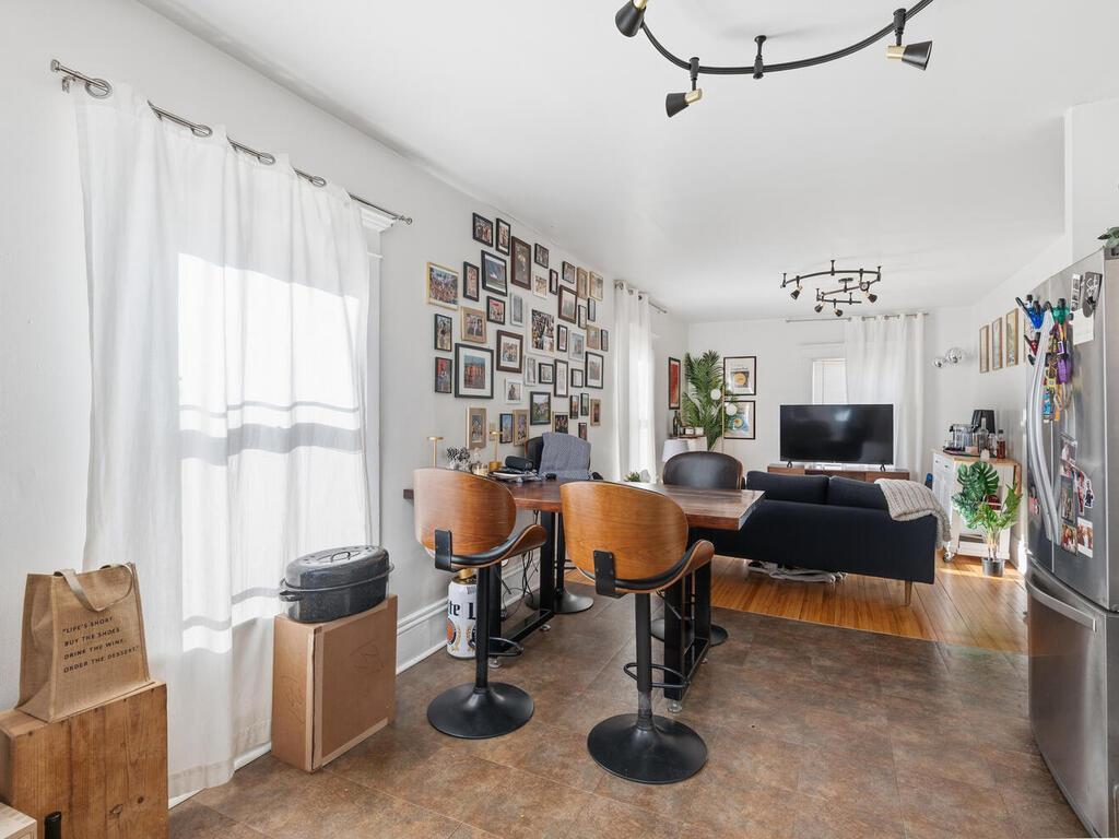 2425 Lyndale Avenue S Minneapolis MN 55405 7007502 image36