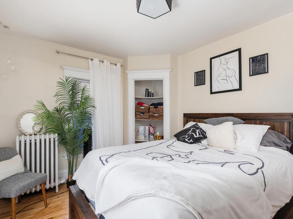 2425 Lyndale Avenue S Minneapolis MN 55405 7007502 image39
