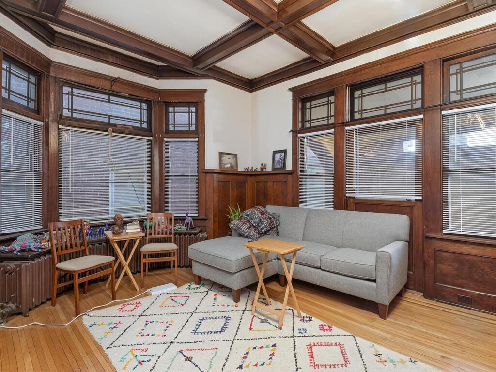 2425 Lyndale Avenue S Minneapolis MN 55405 7007502 image58