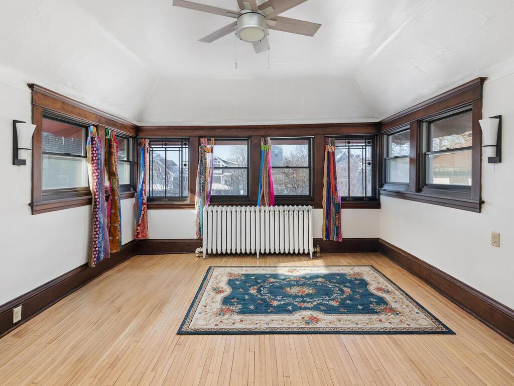 2425 Lyndale Avenue S Minneapolis MN 55405 7007502 image65