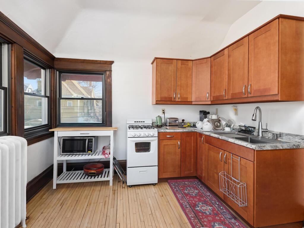 2425 Lyndale Avenue S Minneapolis MN 55405 7007502 image68