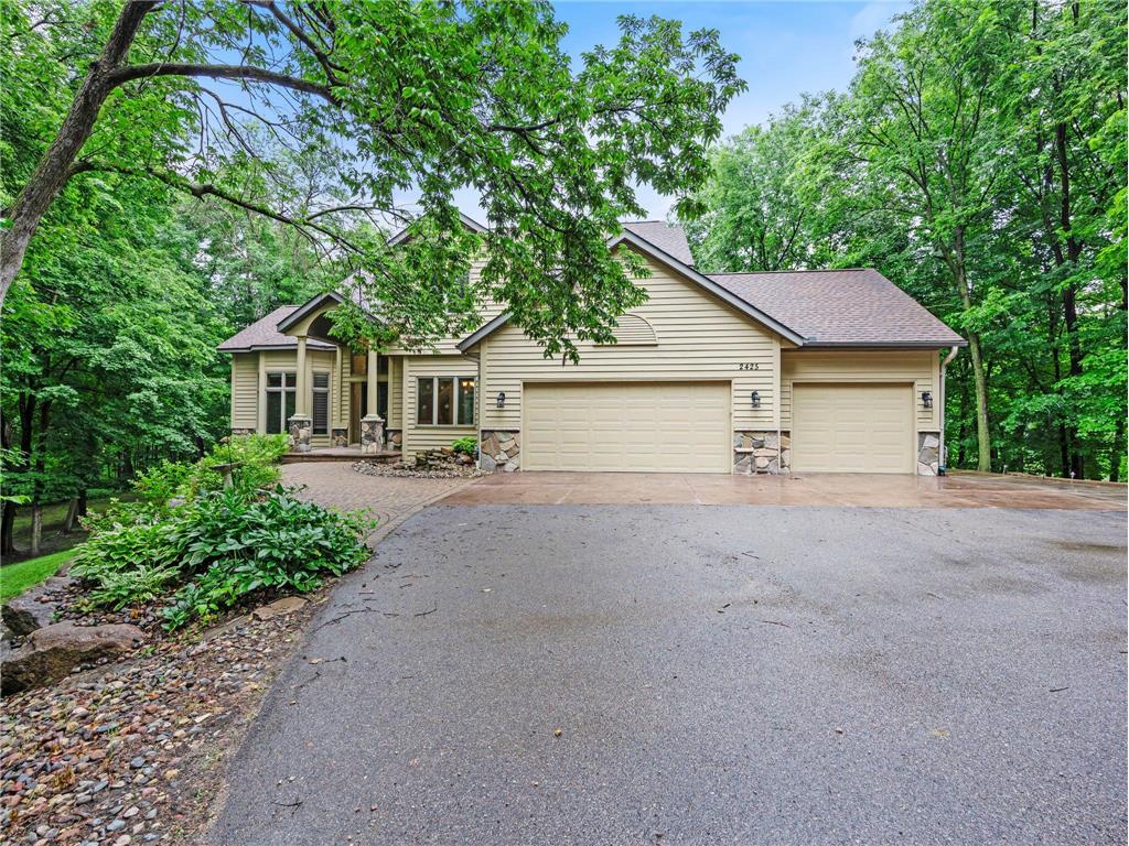 2425 Peace Circle Shakopee MN 55379 6764555 image1