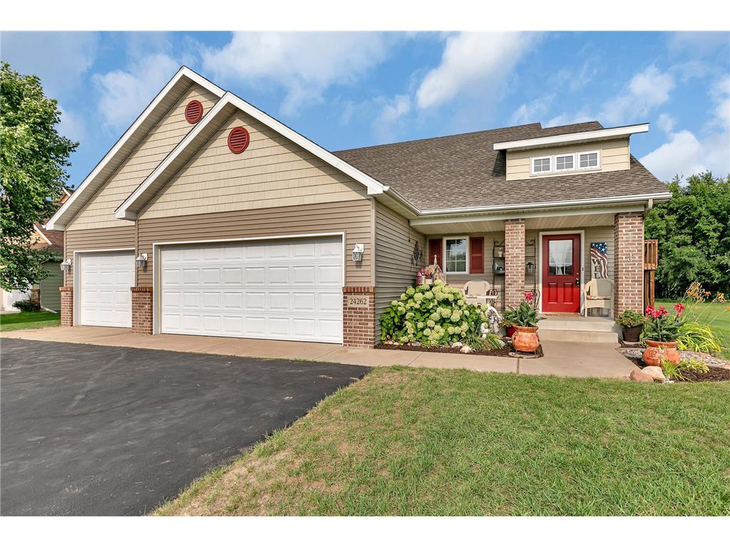 24262 Forestview Circle Saint Augusta MN 56301 6419594 image1