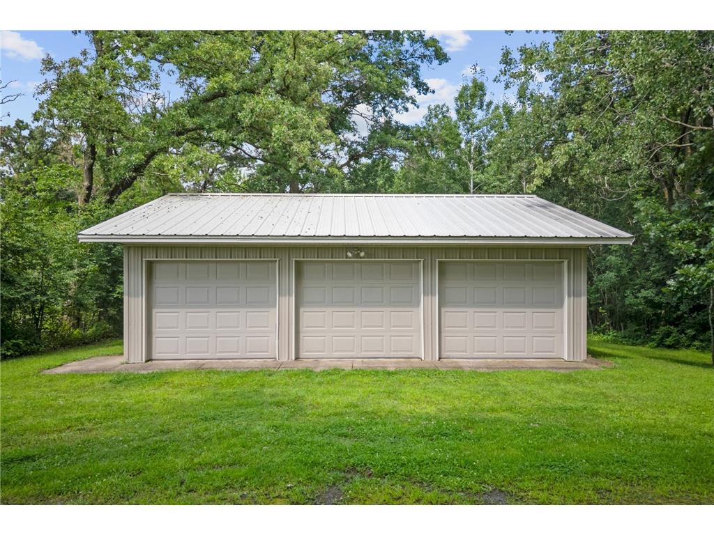 2427 Beede Lake Trail Eureka WI 54024 7037069 image54